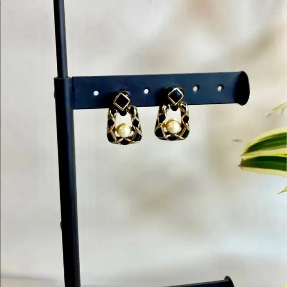 Retro‎ Enamel and Pearl Earrings